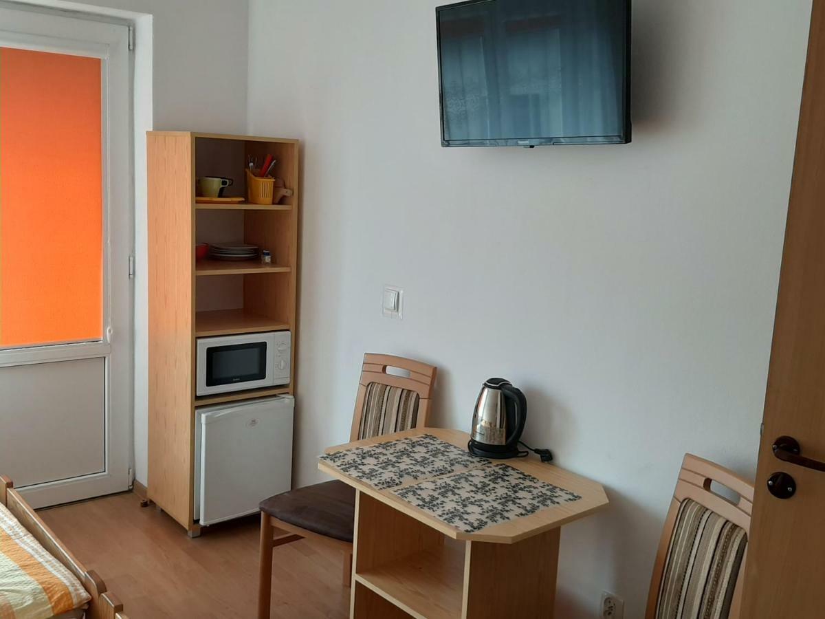 Władysławowo Pokoje Goscinne Zuza מראה חיצוני תמונה